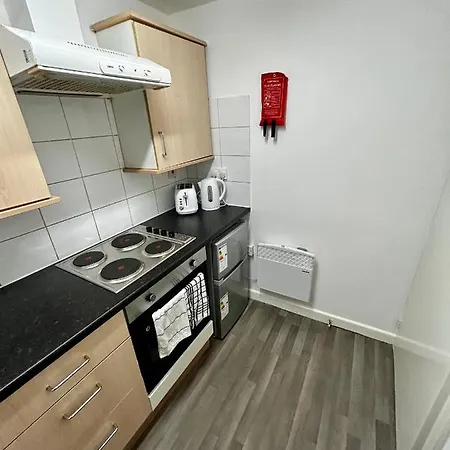 Service * Bradford (West Yorkshire)